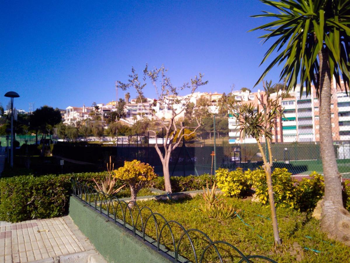 Playa La Cala In Front Of The Beach Free Parking Lejlighed Málaga Eksteriør billede